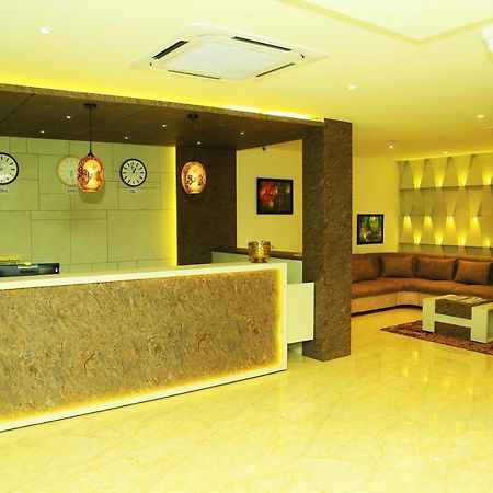 Hotel Kek Grand Park Chennai Luaran gambar