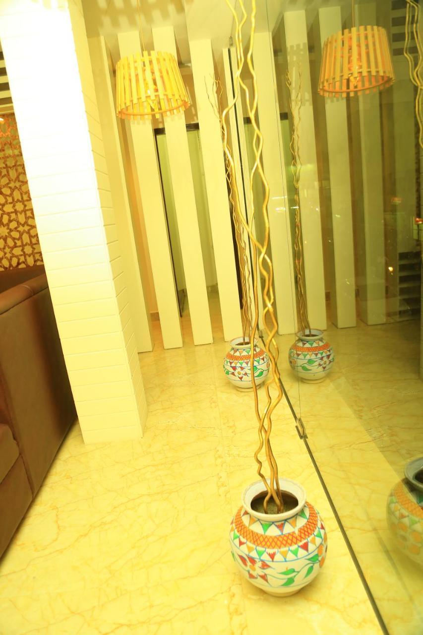 Hotel Kek Grand Park Chennai Luaran gambar