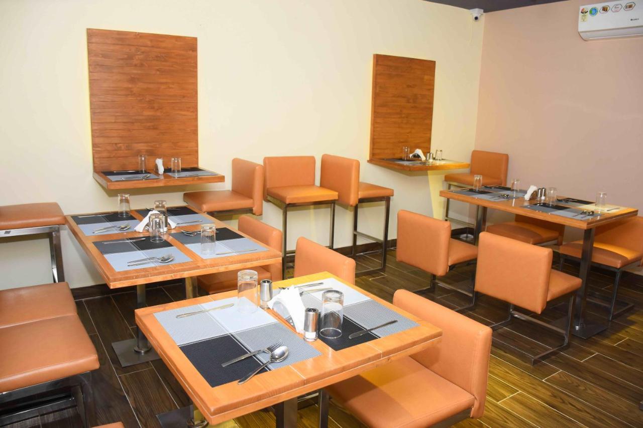 Hotel Kek Grand Park Chennai Luaran gambar